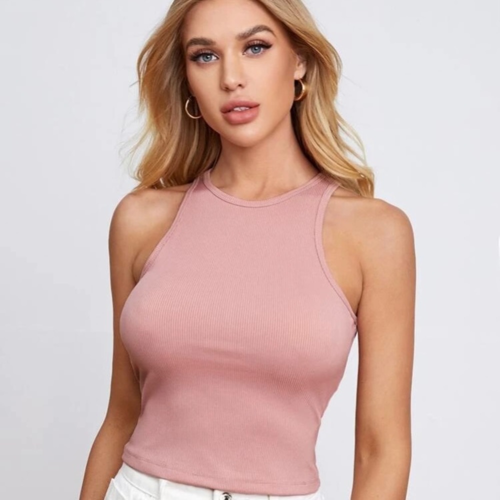 🌸 Ribbed Fitted Crop Tank Top 🌸